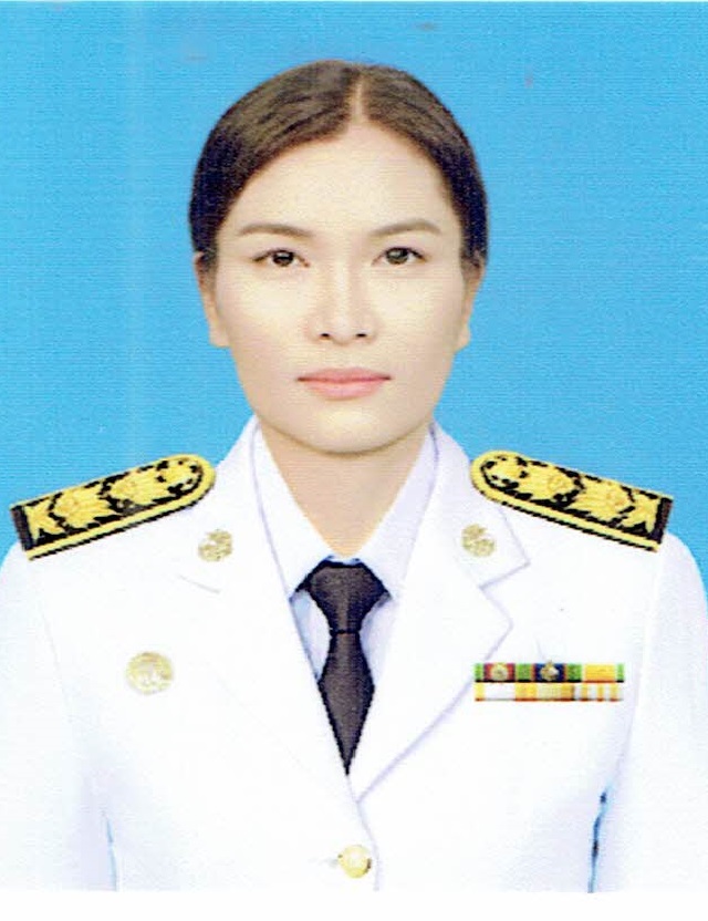 นางปรียนันท์ ดีสุด